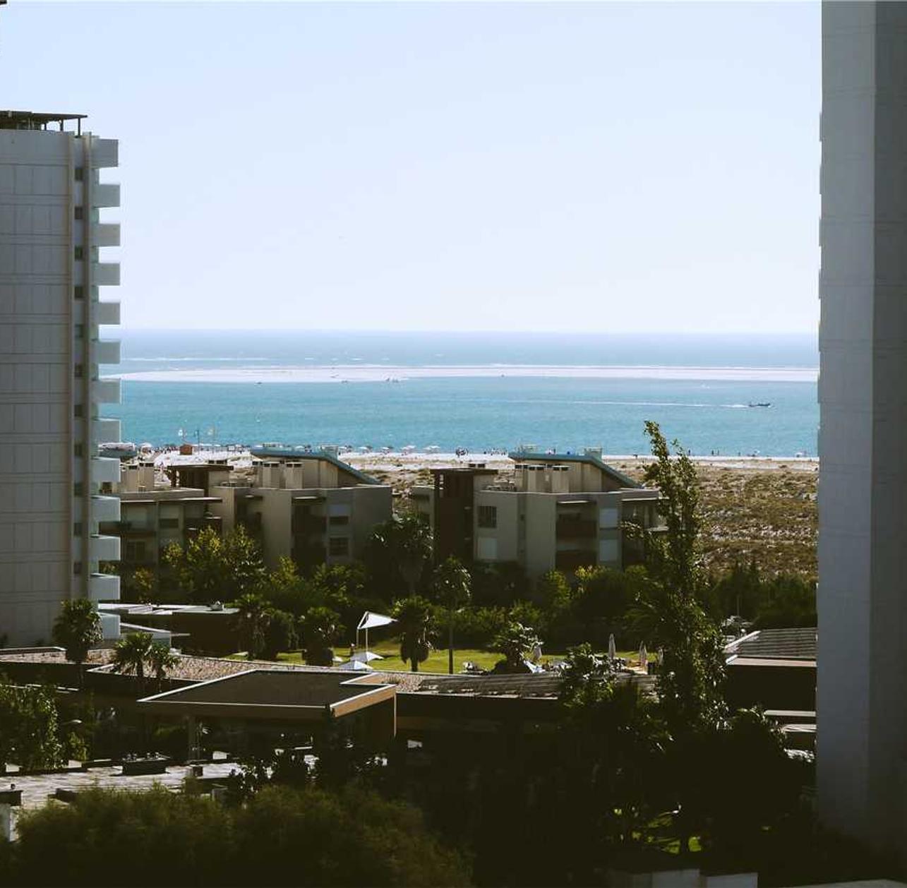 芝麻开门实名账号:短信告知的行业细分应用