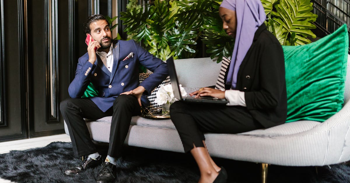 金山云实名账号：支付平台开户要手持