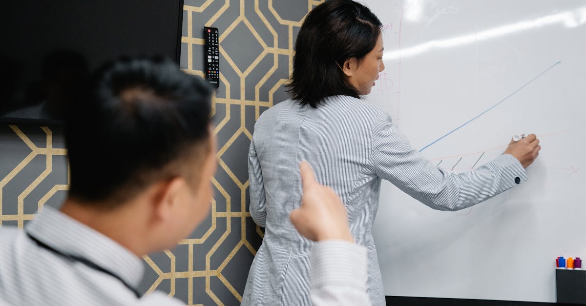 出各种微信号:移动短信应用推动物联网发展